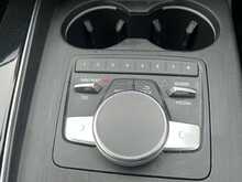 Audi A4 TDI Black Edition - U15202