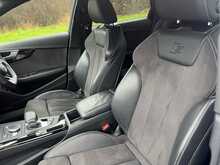 Audi A4 TDI Black Edition - U15202