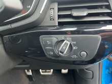 Audi A4 TDI Black Edition - U15202