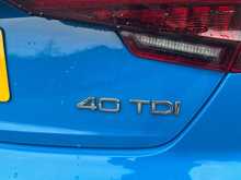 Audi A4 TDI Black Edition - U15202