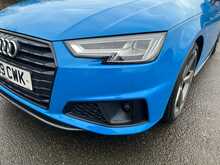 Audi A4 TDI Black Edition - U15202