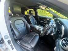 Mercedes-Benz C Class C220d AMG Line - U15225