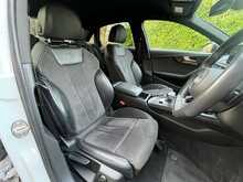 Audi A4 TDI Black Edition - U15232