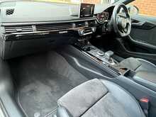 Audi A4 TDI Black Edition - U15232