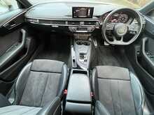 Audi A4 TDI Black Edition - U15232