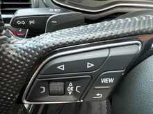 Audi A4 TDI Black Edition - U15232