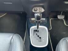 Toyota Yaris VVT-h Excel - U15246