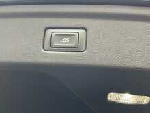 Audi A5 TDI Black Edition - U15255