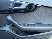 Audi A5 TDI Black Edition - U15261