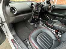 MINI Countryman John Cooper Works - U15300