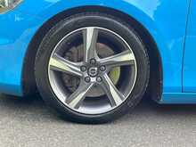 Volvo V40 D4 R-Design - U15314