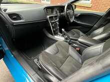 Volvo V40 D4 R-Design - U15314