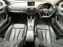 Audi S3 TFSI Black Edition - U15321