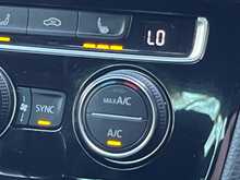 Volkswagen Golf TSI GTI Performance - U15340