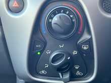 Citroen C1 VTi Feel - U15343