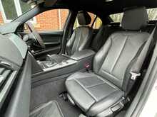 BMW 3 Series 330d M Sport - U15349