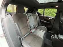 Volvo XC40 D4 R-Design - U15372