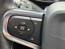 Volvo XC40 D4 R-Design - U15372