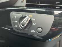 Audi A4 TDI Black Edition - U15374