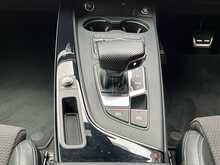 Audi A4 TDI Black Edition - U15374