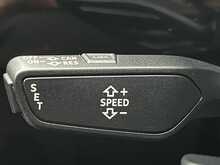 Audi A4 TDI Black Edition - U15374