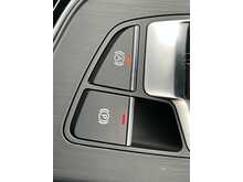 Audi A4 TDI Black Edition - U15374