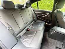 BMW 3 Series 330d M Sport Shadow Edition - U15379