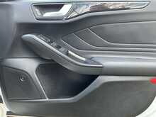 Ford Focus T EcoBoost ST - U15391