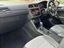 Volkswagen Tiguan TSI R-Line - U15394