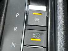 Volkswagen Tiguan TSI R-Line - U15394