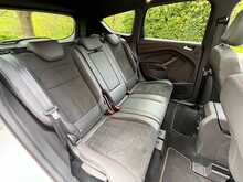 Ford Kuga TDCi EcoBlue ST-Line Edition - U15425