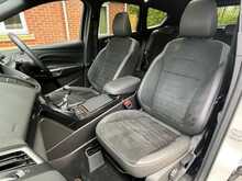 Ford Kuga TDCi EcoBlue ST-Line Edition - U15425