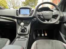 Ford Kuga TDCi EcoBlue ST-Line Edition - U15425