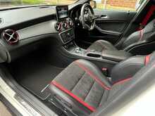 Mercedes-Benz GLA GLA45 AMG - U15440