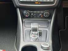 Mercedes-Benz GLA GLA45 AMG - U15440