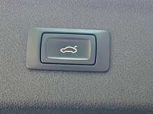 Audi Q3 TDI Black Edition - U15459