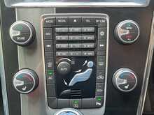 Volvo XC60 D4 R-Design Nav - U15460