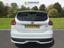 Ford Focus T EcoBoost ST-2 - U15476