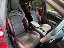 Mercedes-Benz CLA CLA45 AMG - U15499