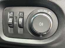 Vauxhall Corsa Turbo Design - U15541