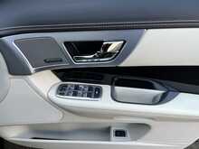 Jaguar XF d S V6 Portfolio - U15546
