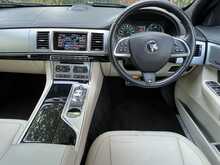 Jaguar XF d S V6 Portfolio - U15546
