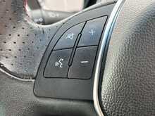 Alfa Romeo Giulietta JTDM-2 Exclusive - U15555