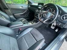 Mercedes-Benz A Class A200d AMG Line - U15559