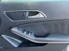Mercedes-Benz A Class A200d AMG Line - U15559