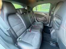 Mercedes-Benz A Class A200d AMG Line - U15559
