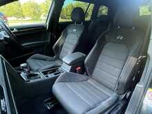 Volkswagen Golf TSI R - U15563