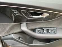 Audi Q7 TDI V6 Black Edition - U15570