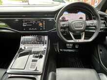 Audi Q7 TDI V6 Black Edition - U15570