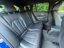BMW 3 Series 320d M Sport - U15582